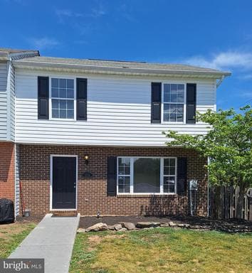 515 EMILY LANE - Photo 1