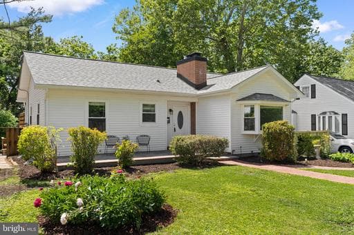 8 Oak Ave, Gaithersburg, MD 20877-2705, United States
