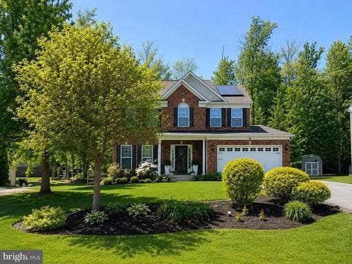 109 FLINTSTONE DRIVE - Photo 1