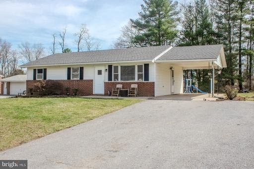 10637 Powell Rd, Thurmont, MD 21788-2832, United States - Photo 1
