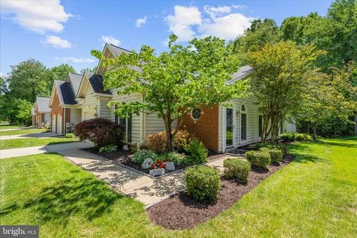334 COLONY POINT PLACE - Photo 1