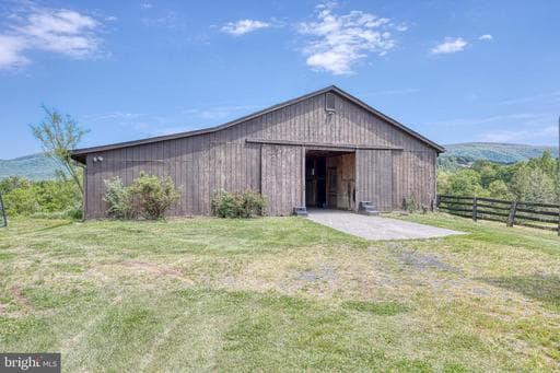 4119 BENTONVILLE ROAD - Photo 1