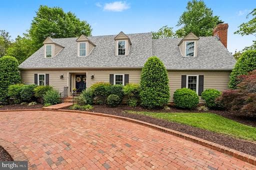 301 Falling Creek Rd, Fredericksburg, VA 22401-5205, United States - Photo 1