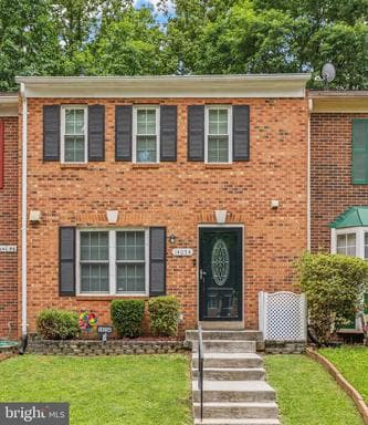 14054 FALLBROOK LANE - Photo 1