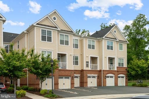 23255 MILLTOWN KNOLL SQUARE 111 - Photo 1