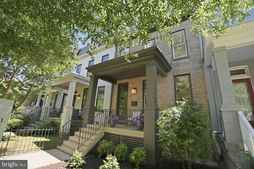 1609 G STREET - Photo 1
