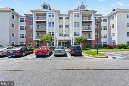 4500 CHAUCER WAY 101