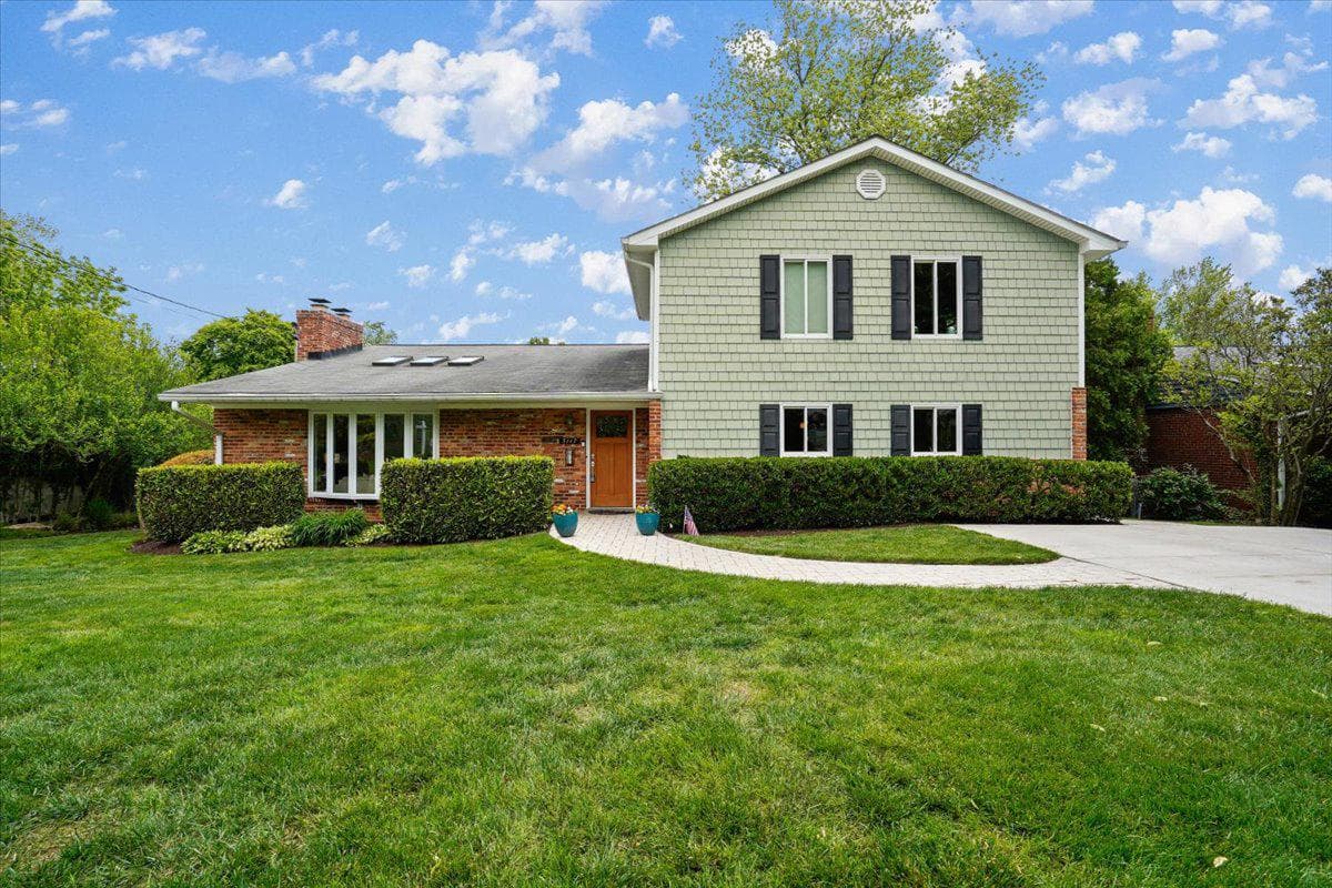 5117 Wickett Ter, Bethesda, MD 20814-5716, United States - Photo 1