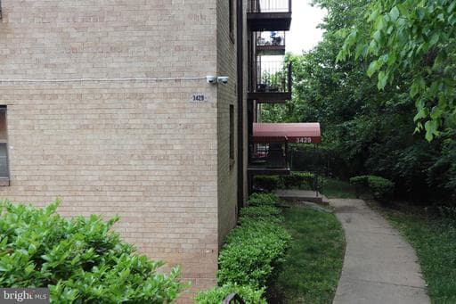 3429 5TH STREET 25 - Photo 1
