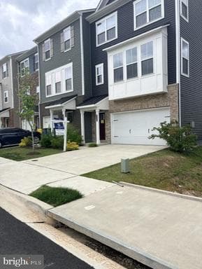 1646 ASTER LANE - Photo 1