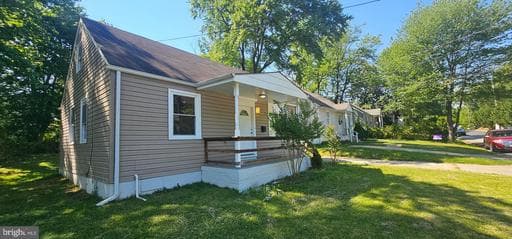 9522 48TH PLACE - Photo 1