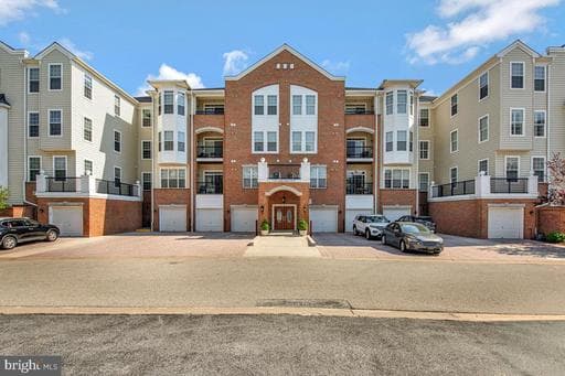 7335 BROOKVIEW ROAD 303 - Photo 1