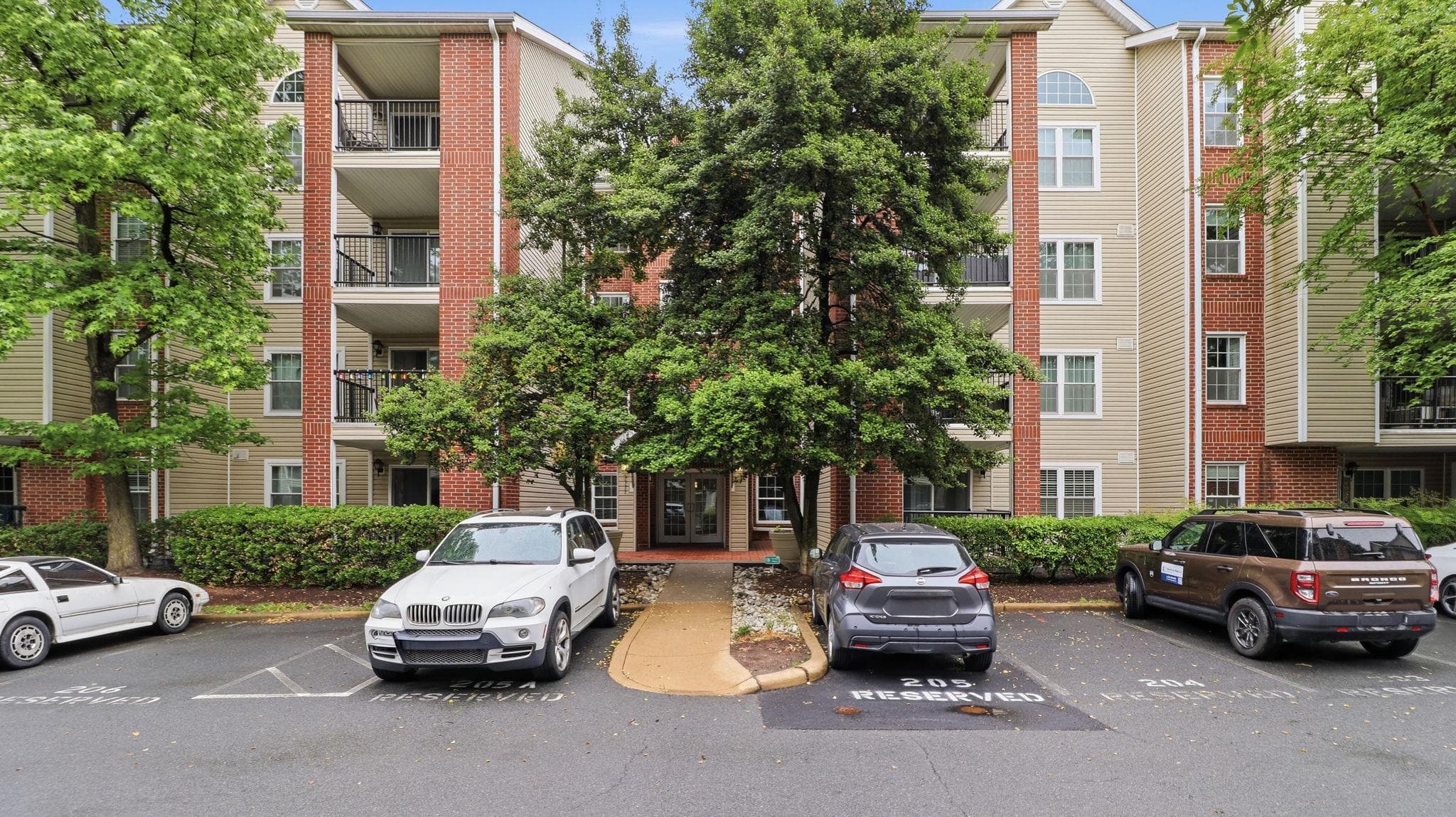 3311 Wyndham Cir, Alexandria, VA 22302-4315, United States