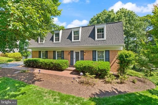 2037 DURAND DRIVE - Photo 1