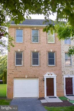 549 PANGBORN BOULEVARD