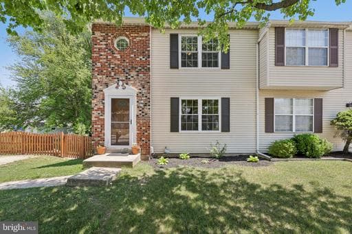 7961 OAKWOOD ROAD - Photo 1