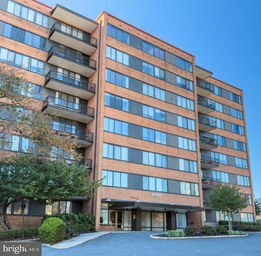4390 Lorcom Ln, Arlington, VA 22207-3324, United States