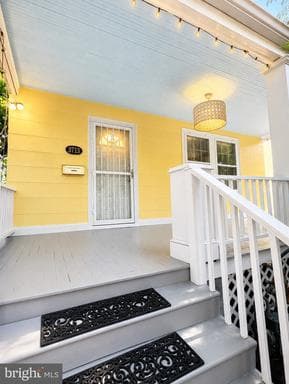 3713 QUINCY STREET - Photo 1