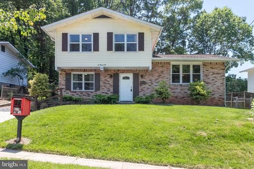 110 WHITE BIRCH COURT - Photo 1