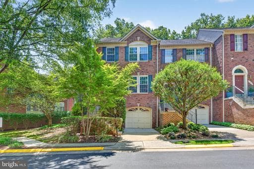 1409 PARK GARDEN LANE - Photo 1