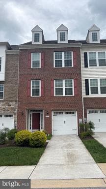 4804 Forest Pines Dr, Upper Marlboro, MD 20772-2683, United States - Photo 1