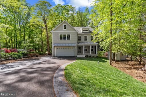 916 Waterview Dr, Crownsville, MD 21032-1216, United States - Photo 1