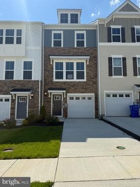 5567 Marksburg Pl, White Plains, MD 20695-0029, United States - Photo 1