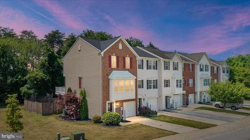 7214 MOCKINGBIRD CIRCLE - Photo 1