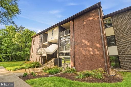 7724 HANOVER PARKWAY 301 (190) - Photo 1