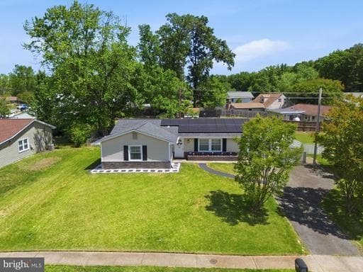 226 BARKSDALE AVENUE - Photo 1