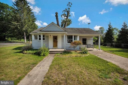 1631 DEFENSE HIGHWAY - Photo 1