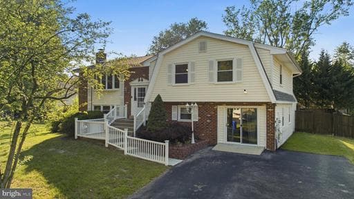6320 JOSEPHINE ROAD - Photo 1
