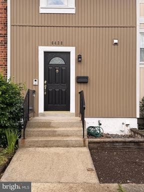 6438 WHITWELL COURT - Photo 1