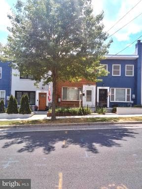 2222 16th St NE, Washington, DC 20018-1207, United States - Photo 1