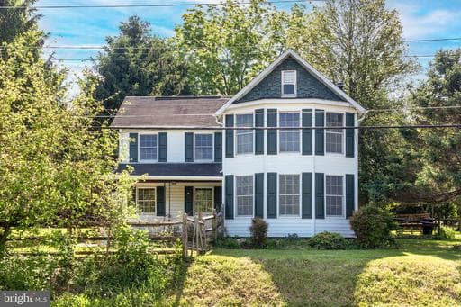 17 DELIGHT ROAD - Photo 1