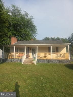 2956 GRACE STREET - Photo 1