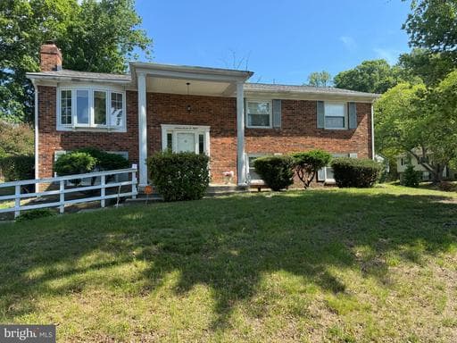 16708 DORCHESTER PLACE - Photo 1