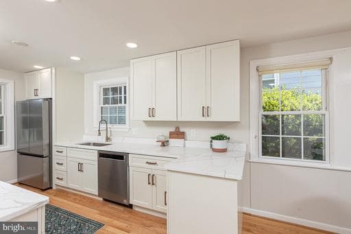 571 Woodbine Ave, Towson, MD 21204-4250, United States