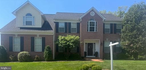 11711 HUNTERS RUN DRIVE - Photo 1