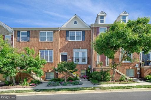 42746 TUNSTALL TERRACE - Photo 1