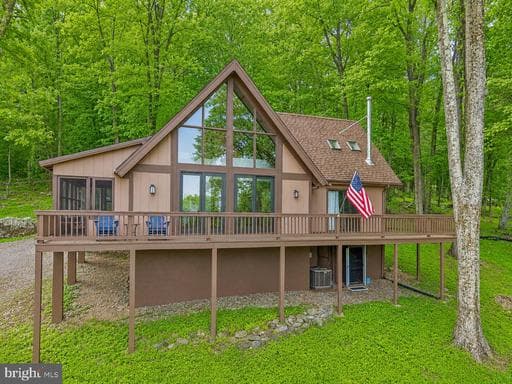 758 CLUB HOUSE ROAD