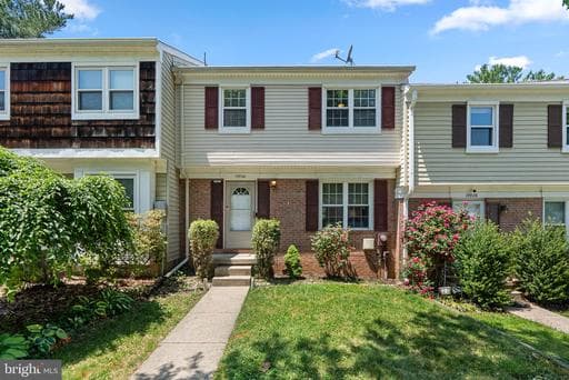 19926 WYMAN WAY - Photo 1