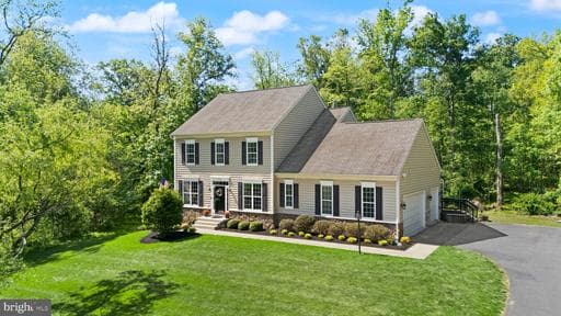 18113 LINDEN GROVE COURT - Photo 1