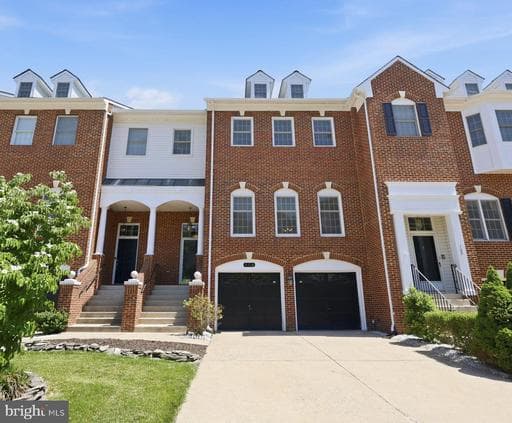 104 WATERS LANDING - Photo 1