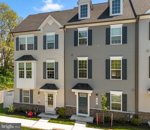231 BEL AIRE LANE - Photo 1
