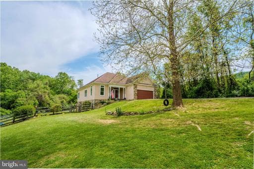 11404 RUSSELL ROAD - Photo 1