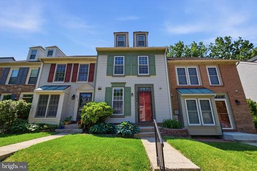 8116 ASPENWOOD WAY - Photo 1