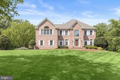 114 SAGEWOOD COURT - Photo 1