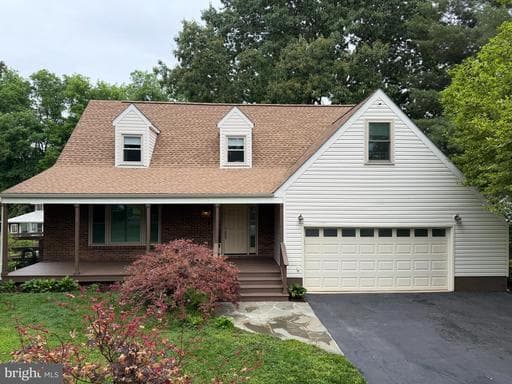 7033 WESTMORELAND DRIVE - Photo 1
