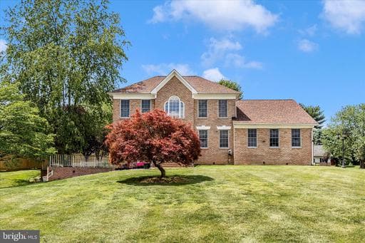 6104 Edmont Dr, Frederick, MD 21704-6612, United States